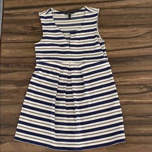 Isabella Oliver Maternity Empire waist top